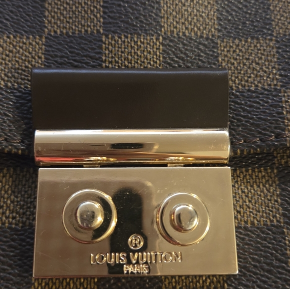 Louis VuittonDamier Ebene Croisette Elegant Brown Checkered Handbag - Copy - Picture 9 of 16